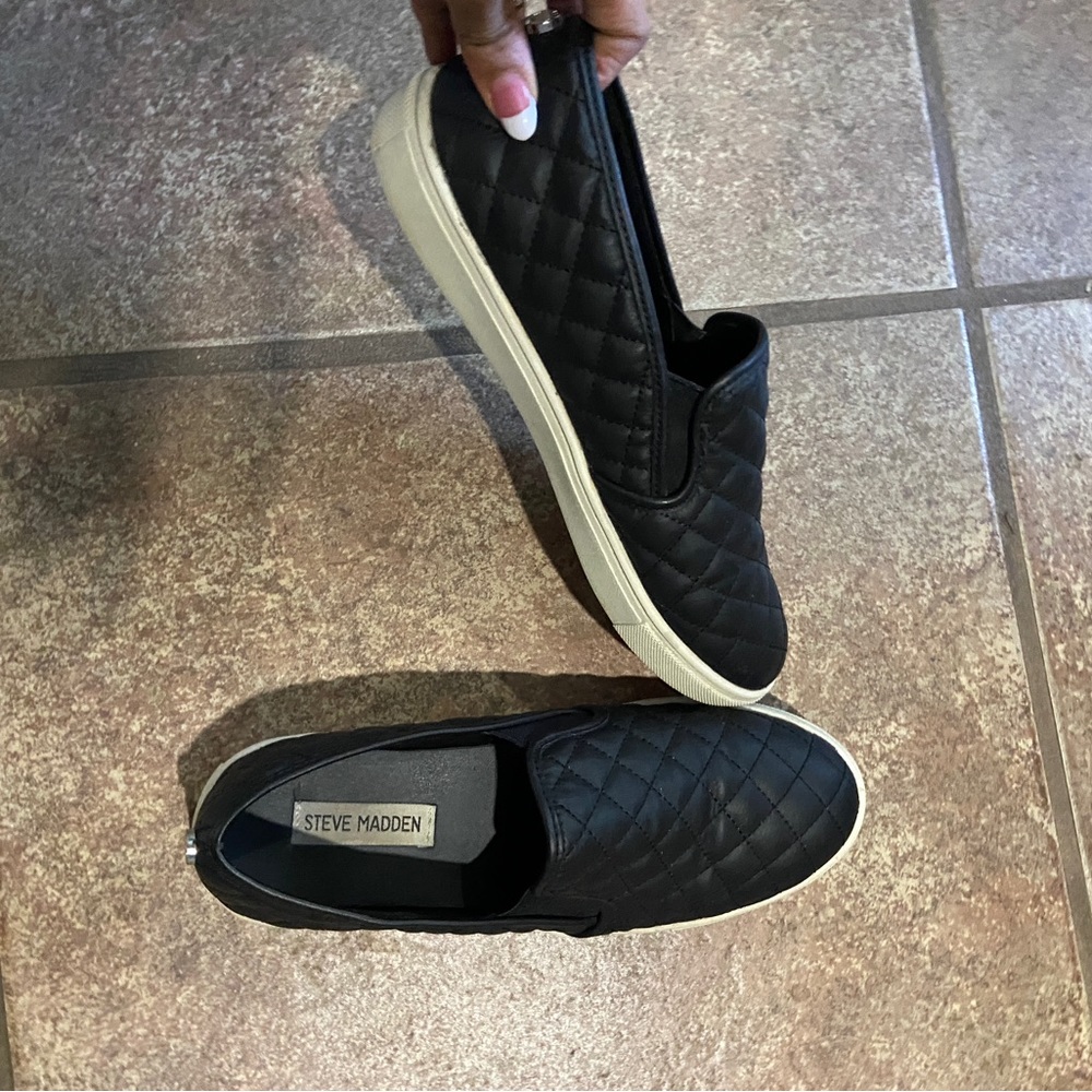 Steve Madden SIZE 9 SHOES